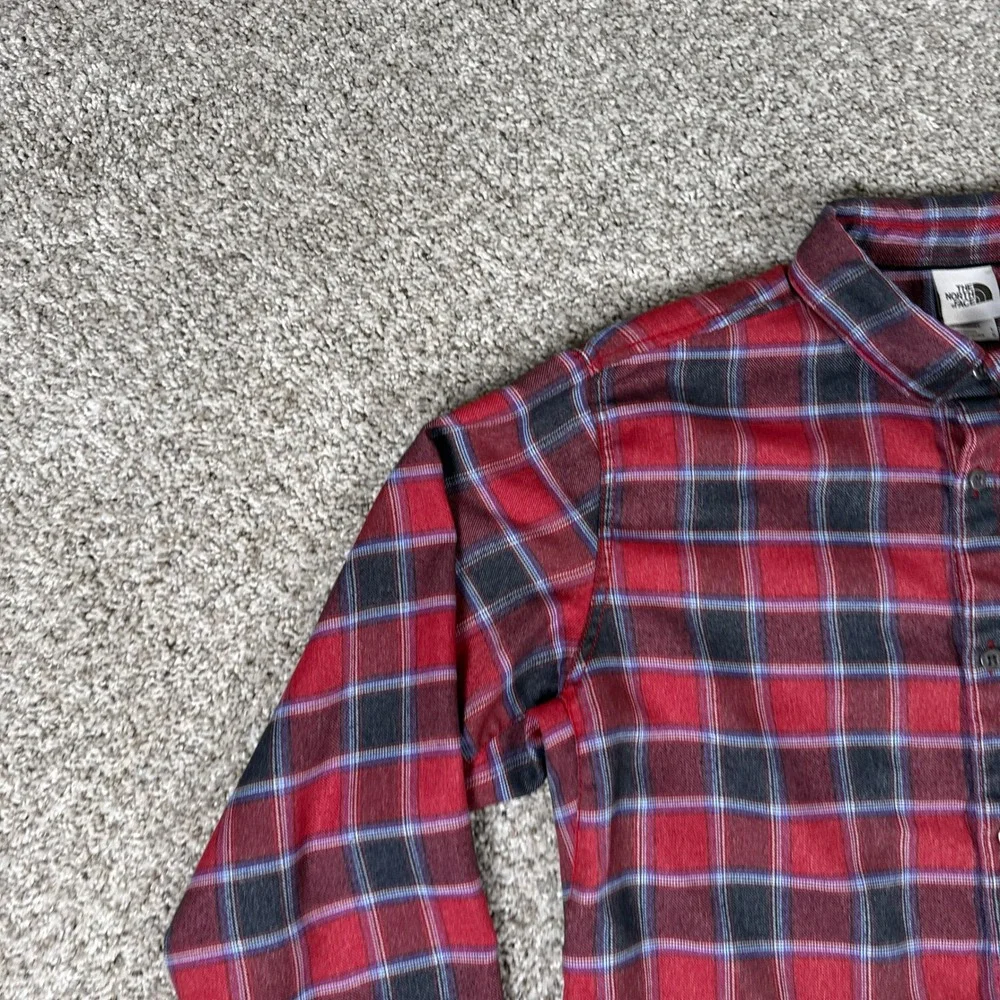 The North Face Shirt Mens Large‎ Red Black Plaid Button Up Long Sleeve